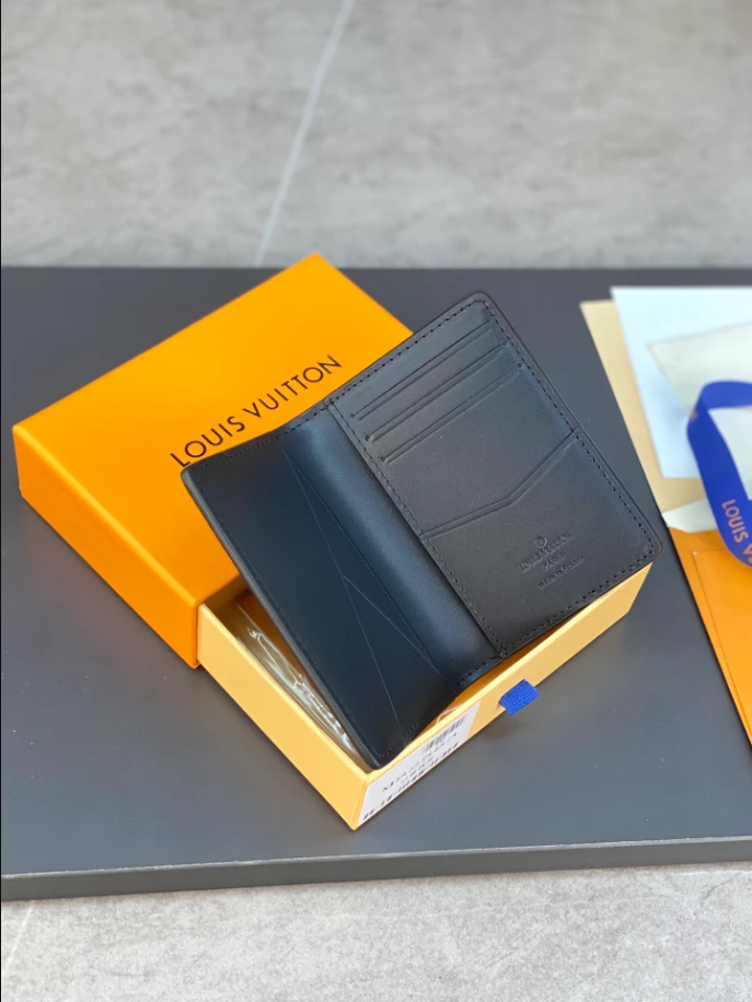 l0*is V*t0n pocket organizer - lbv398