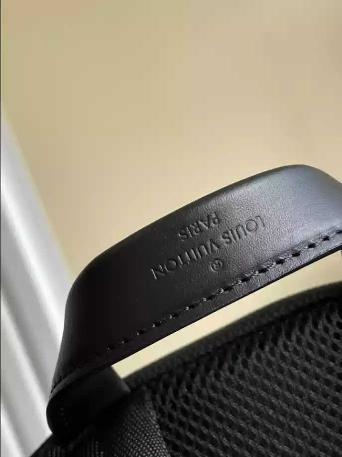 l0*is V*t0n takeoff backpack lv aerogram - lbv388