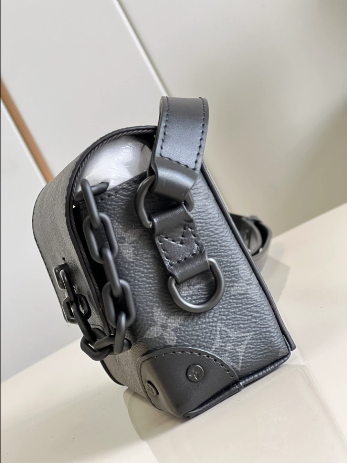 l0*is V*t0n steamer wearable wallet -rrg066