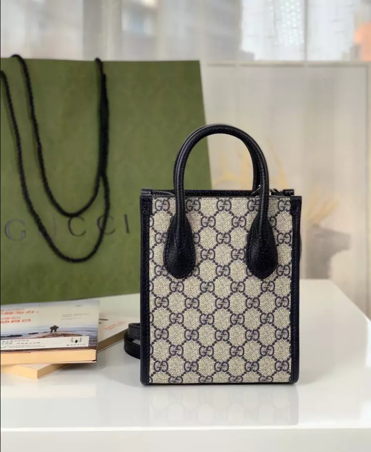 MINI TOTE BAG WITH INTERLOCKING G - GBC068