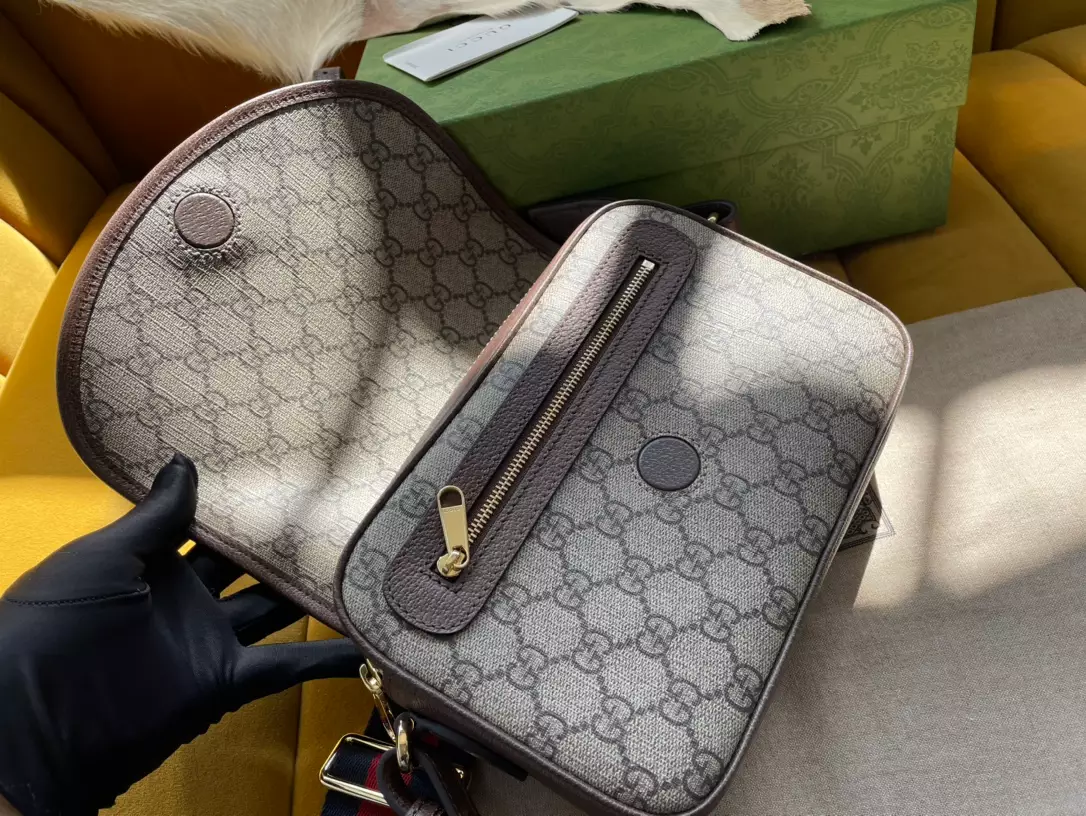 OPHIDIA MESSENGER BAG - GBC056