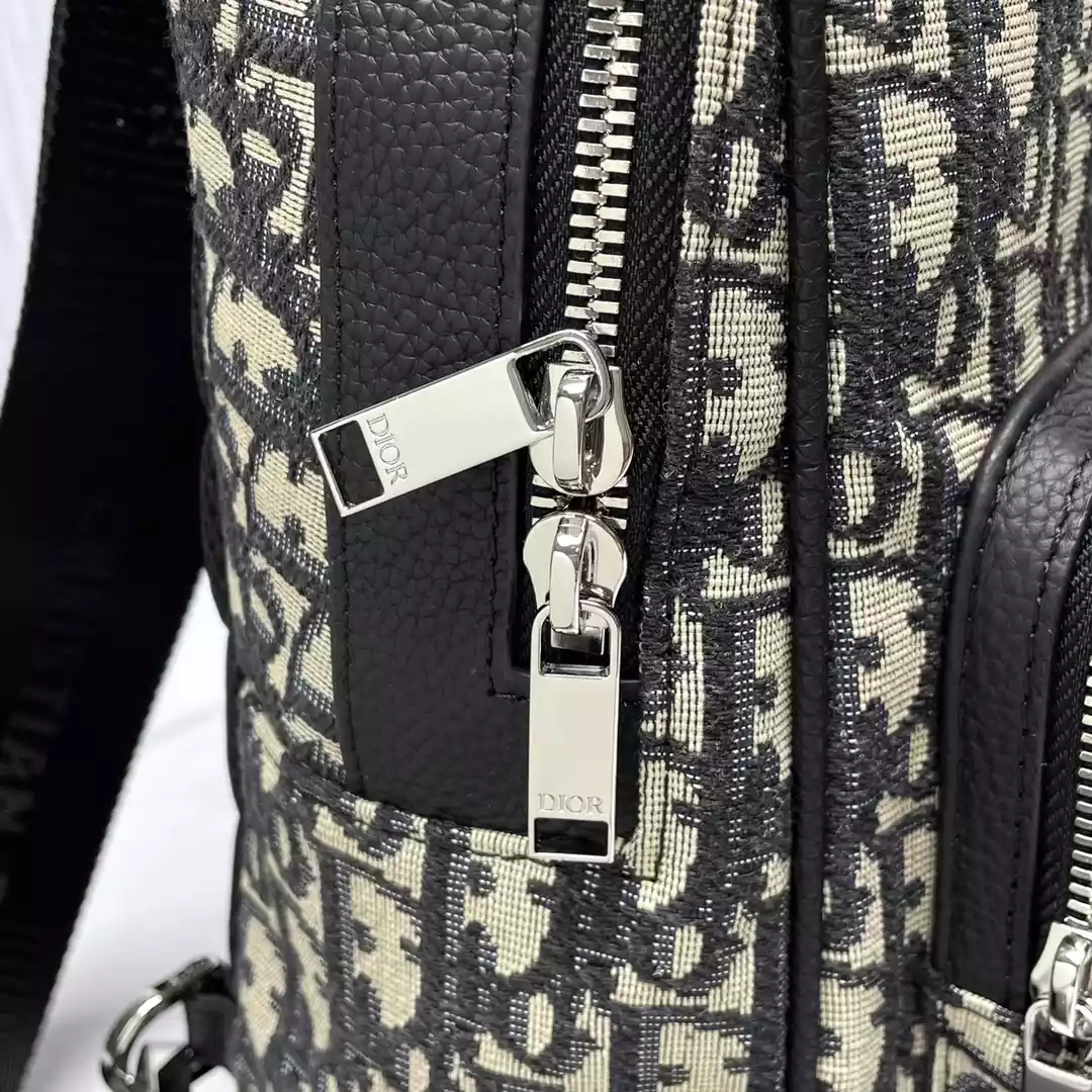 D*or mini rider sling bag - dr21