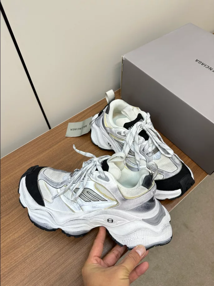 Ba*len*cia*ga cargo sneaker - bb241