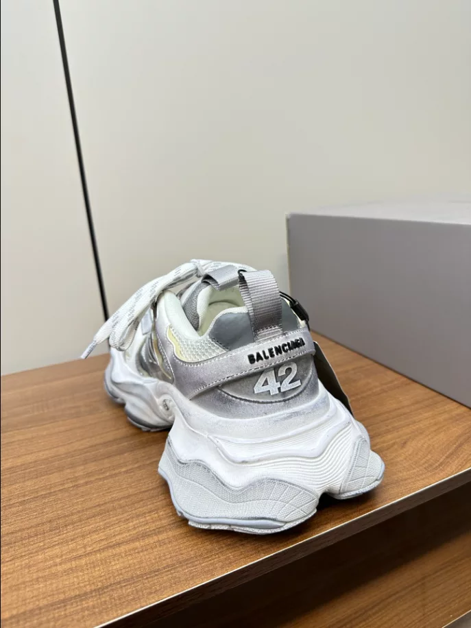 Ba*len*cia*ga cargo sneaker - bb242