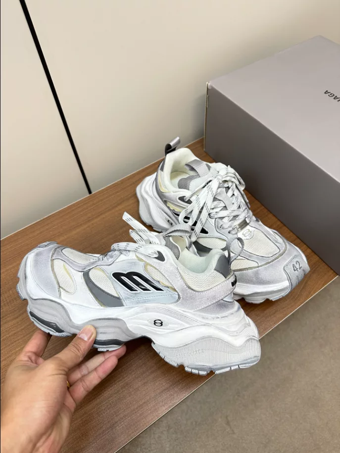 Ba*len*cia*ga cargo sneaker - bb242