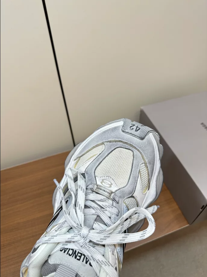 Ba*len*cia*ga cargo sneaker - bb242