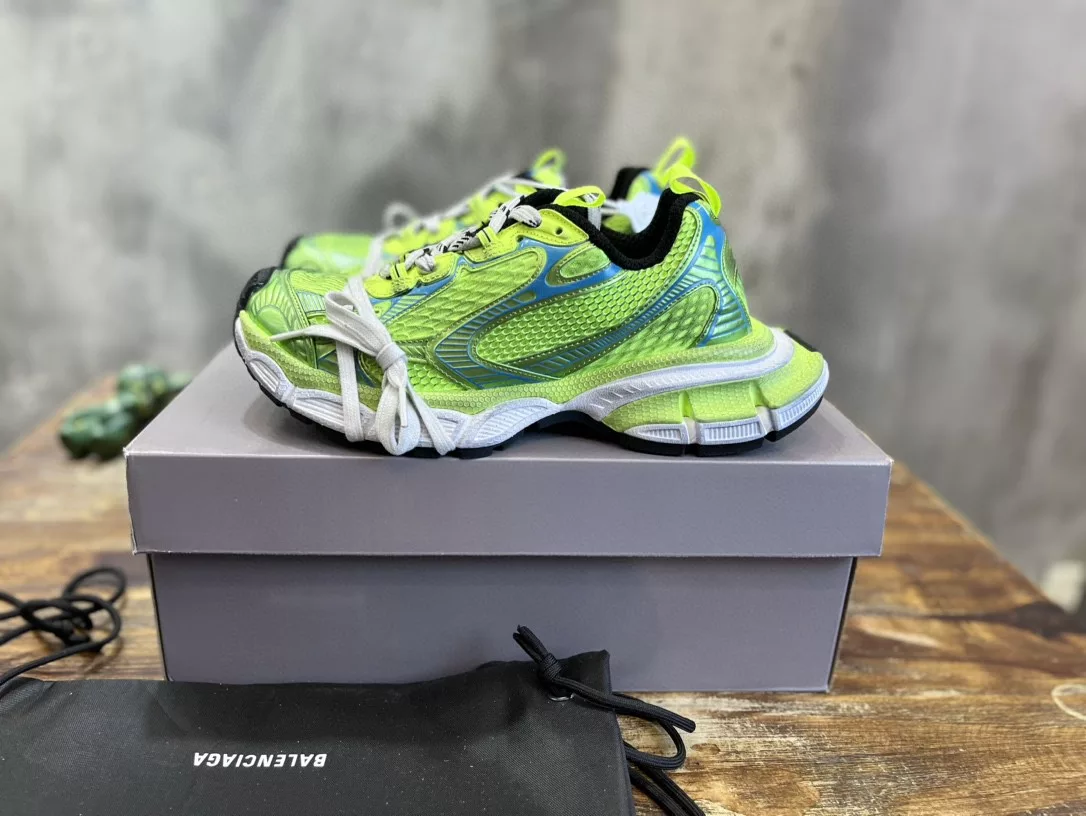 Ba*len*cia*ga men's 3xl trainers - bb238