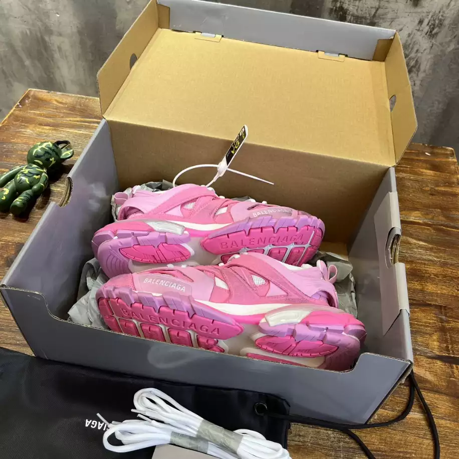 Ba*len*cia*ga track sneaker - bb245