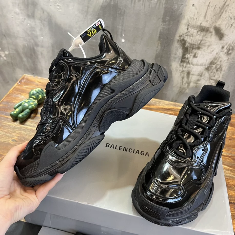 Ba*len*cia*ga triple s sneaker - bb259