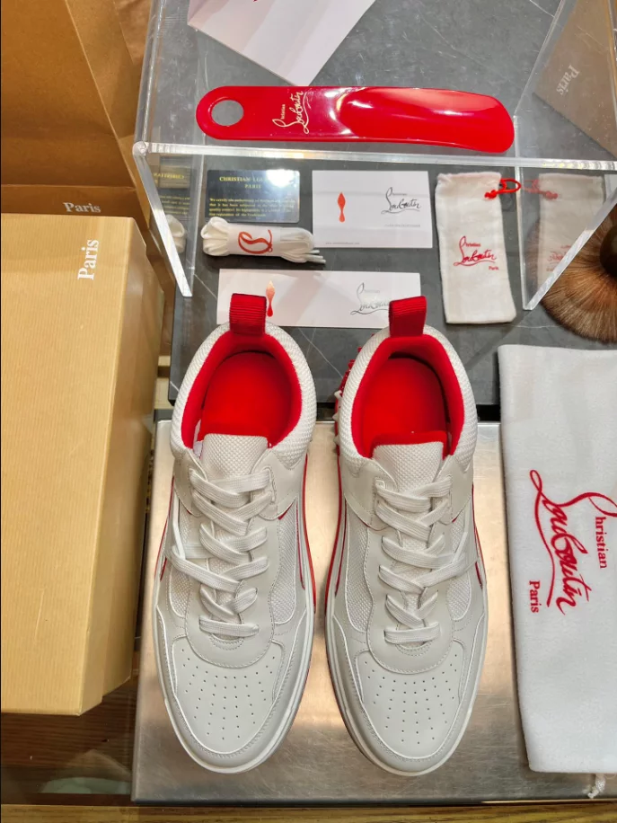 Ch**an louboutin astroloubi sneaker - cl172