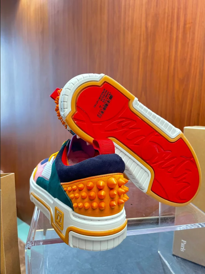Ch**an louboutin astroloubi sneaker - cl174
