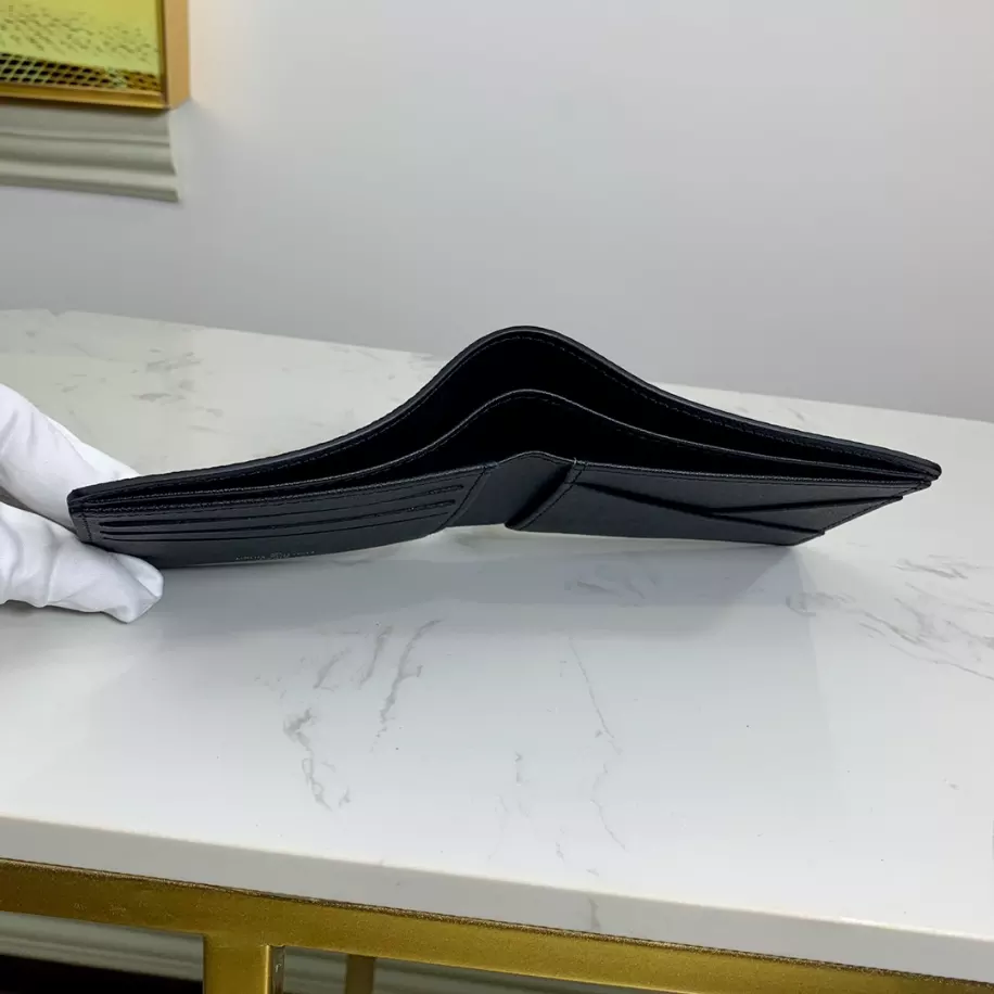 LV MULTIPLE WALLET- RRG086