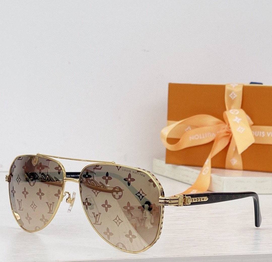 LV SUNGLASSES - GLVT35