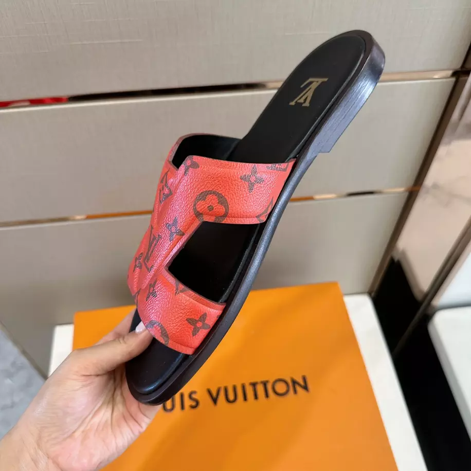 LV OASIS MULE