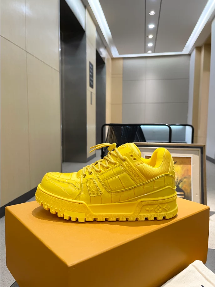 LV TRAINER MAXI SNEAKER