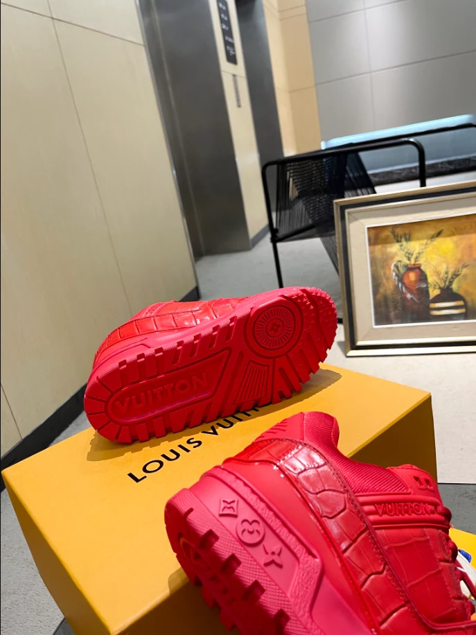 LV TRAINER MAXI SNEAKER