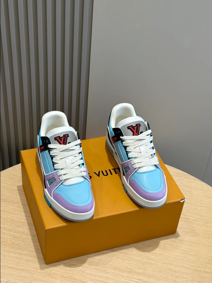 LV Trainer Sneaker