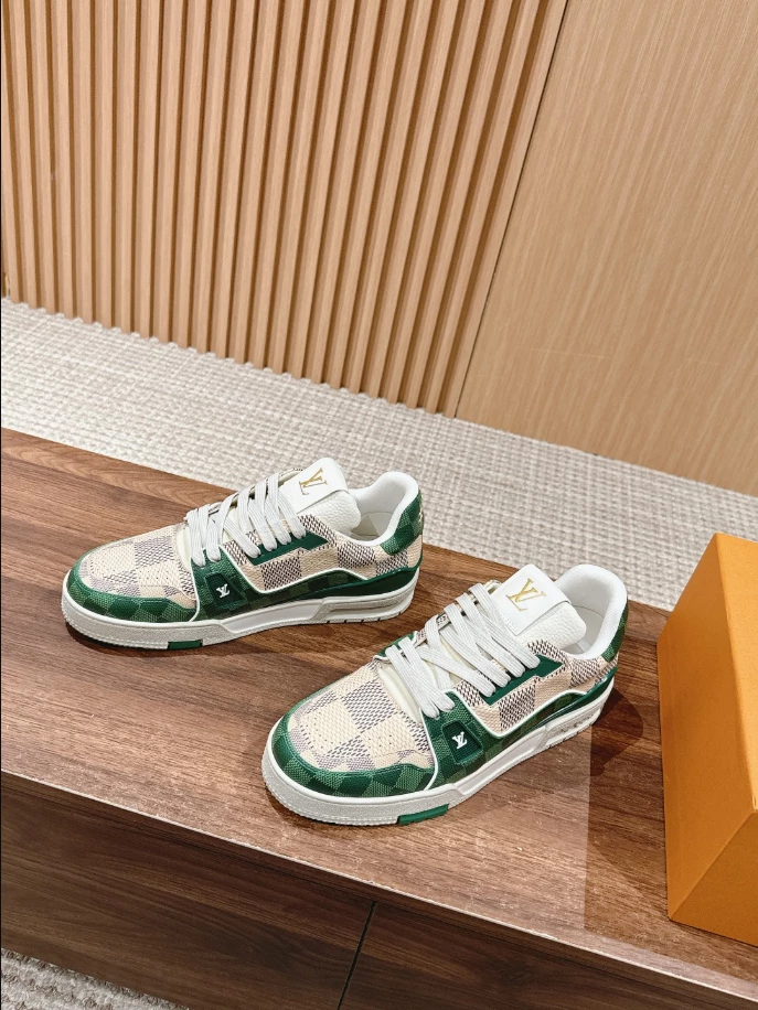 LV Trainer Sneaker