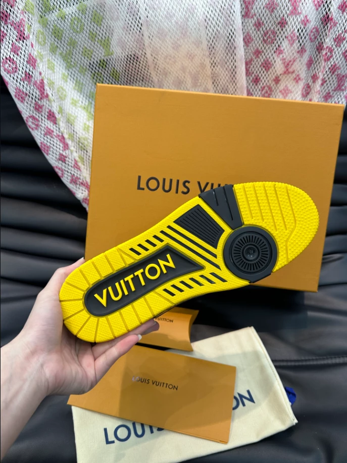 LV Trainer Sneaker