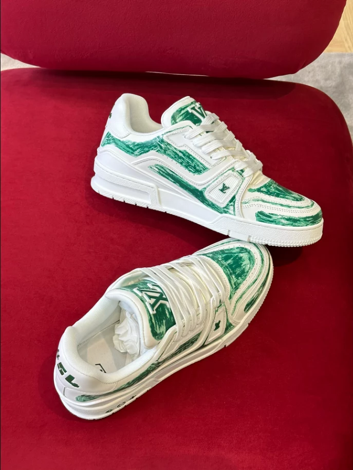 LV Trainer Sneaker