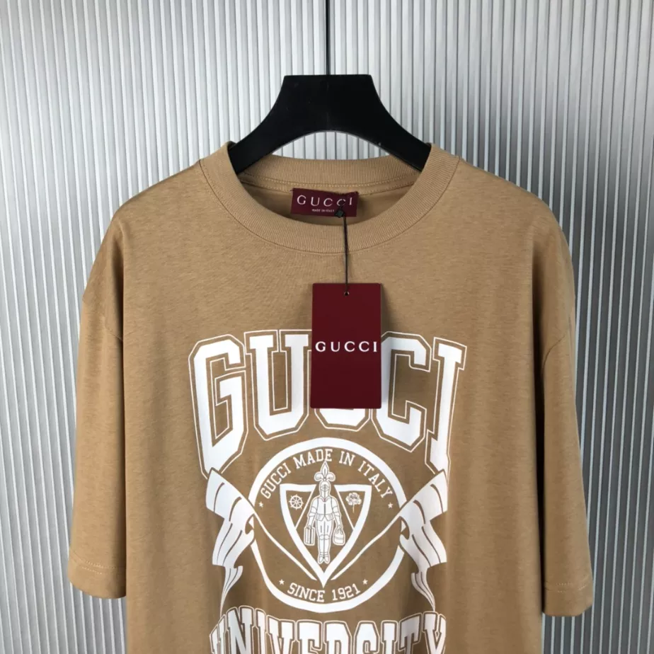 G*u*i t-shirt - gc0127