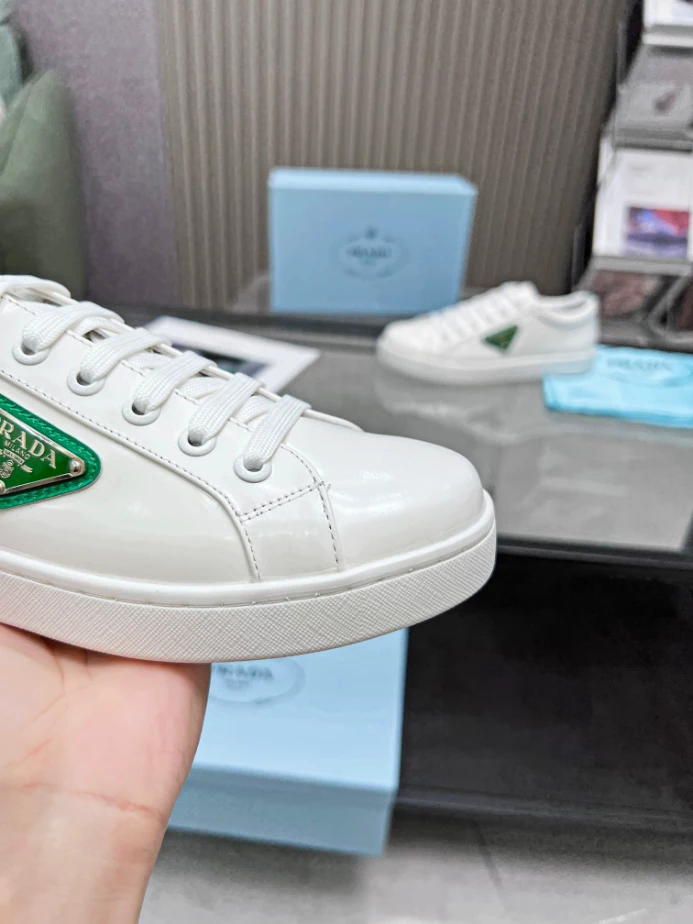 Pra*a brushed leather sneakers - prd042