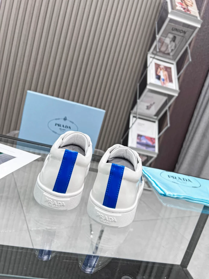 Pra*a brushed leather sneakers - prd044