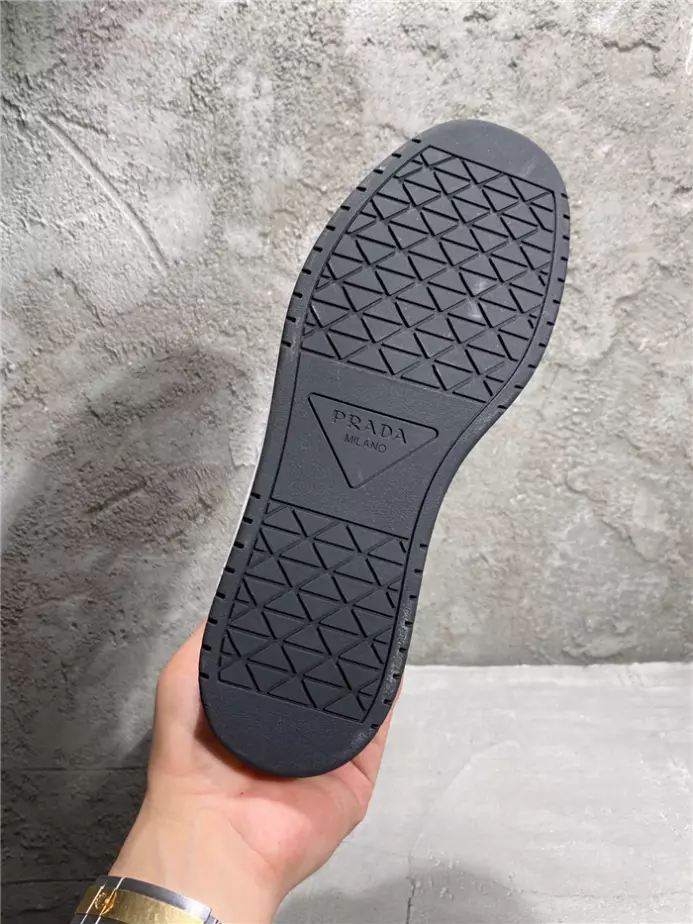 Pra*a downtown leather sneakers - prd037