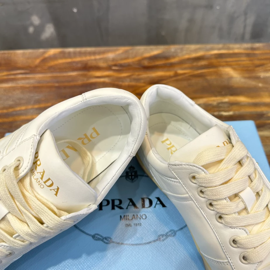 Pra*a downtown nappa leather sneakers - prd030