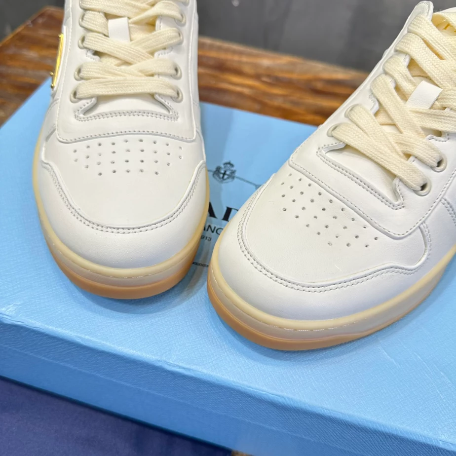 Pra*a downtown nappa leather sneakers - prd030