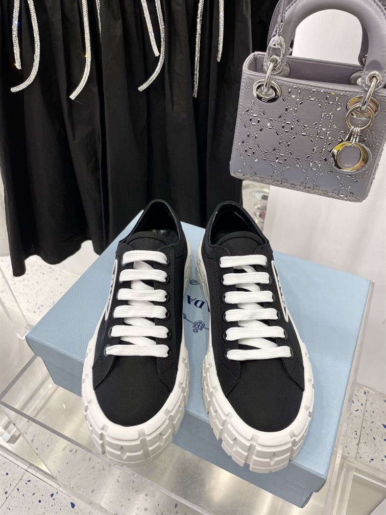 Pra*a double wheel re-nylon gabardine sneakers black - prd086