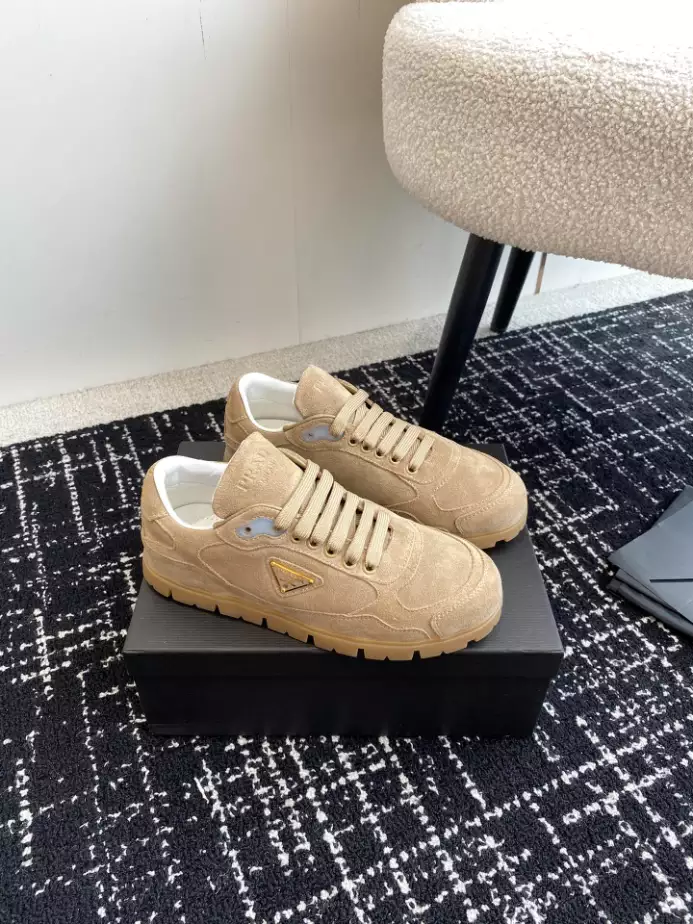 Pra*a trail faded suede sneakers in ecru - prd080