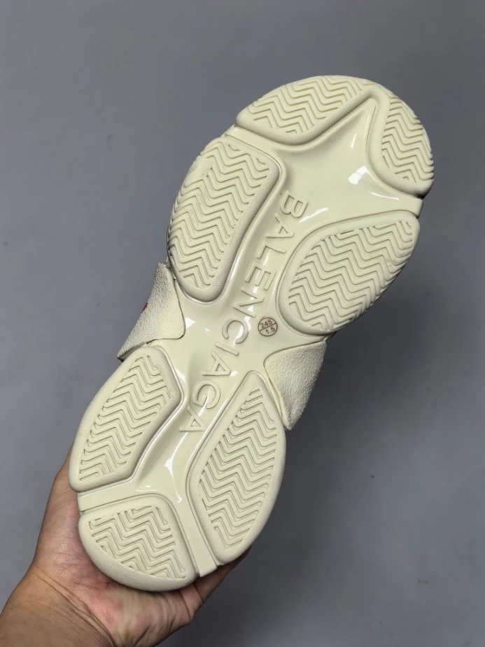 Ba*len*cia*ga triple s sneaker in white, red and black diy metal artwork printed cowskin - bb269