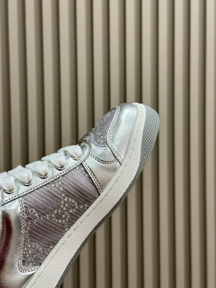 G*u*i women's screener gg trainer - gc260