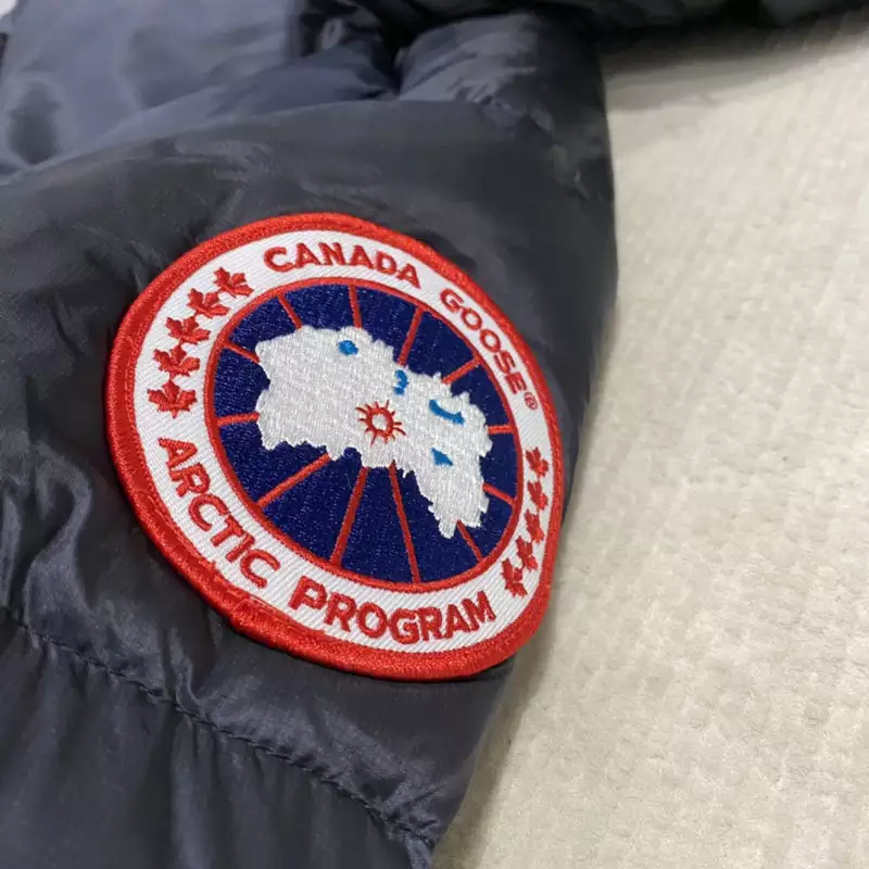 Can*a Go*e crofton puffer jacket - repgod.org
