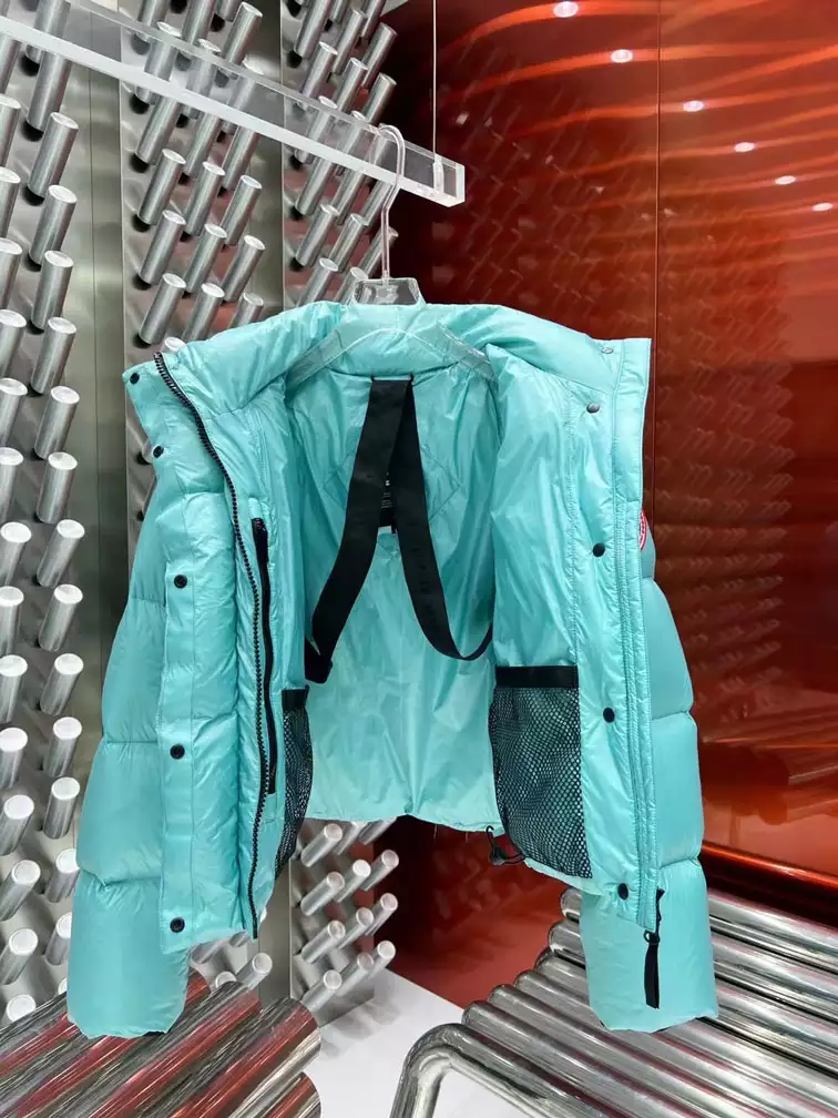 Can*a Go*e cypress cropped puffer jacket - repgod.org