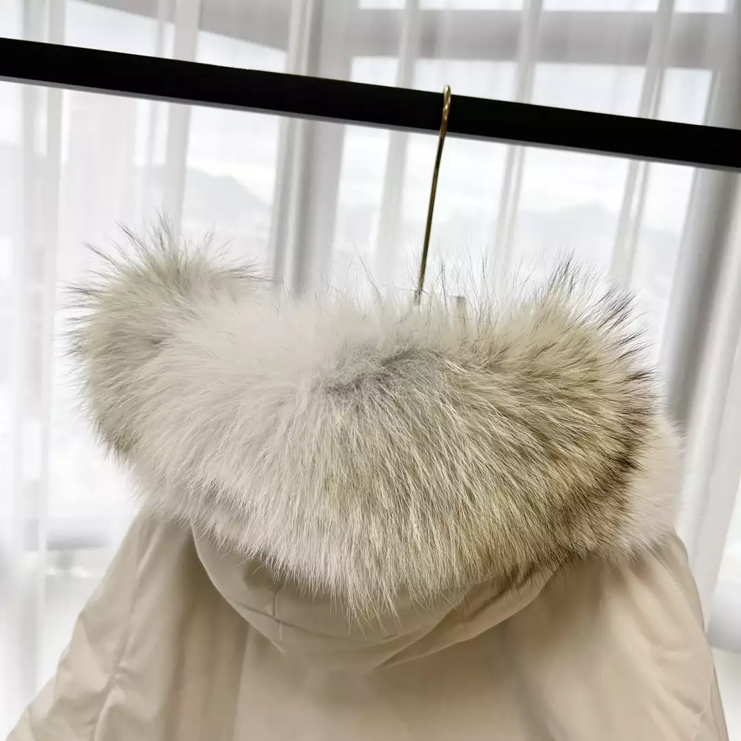 Can*a Go*e expedition parka - repgod.org