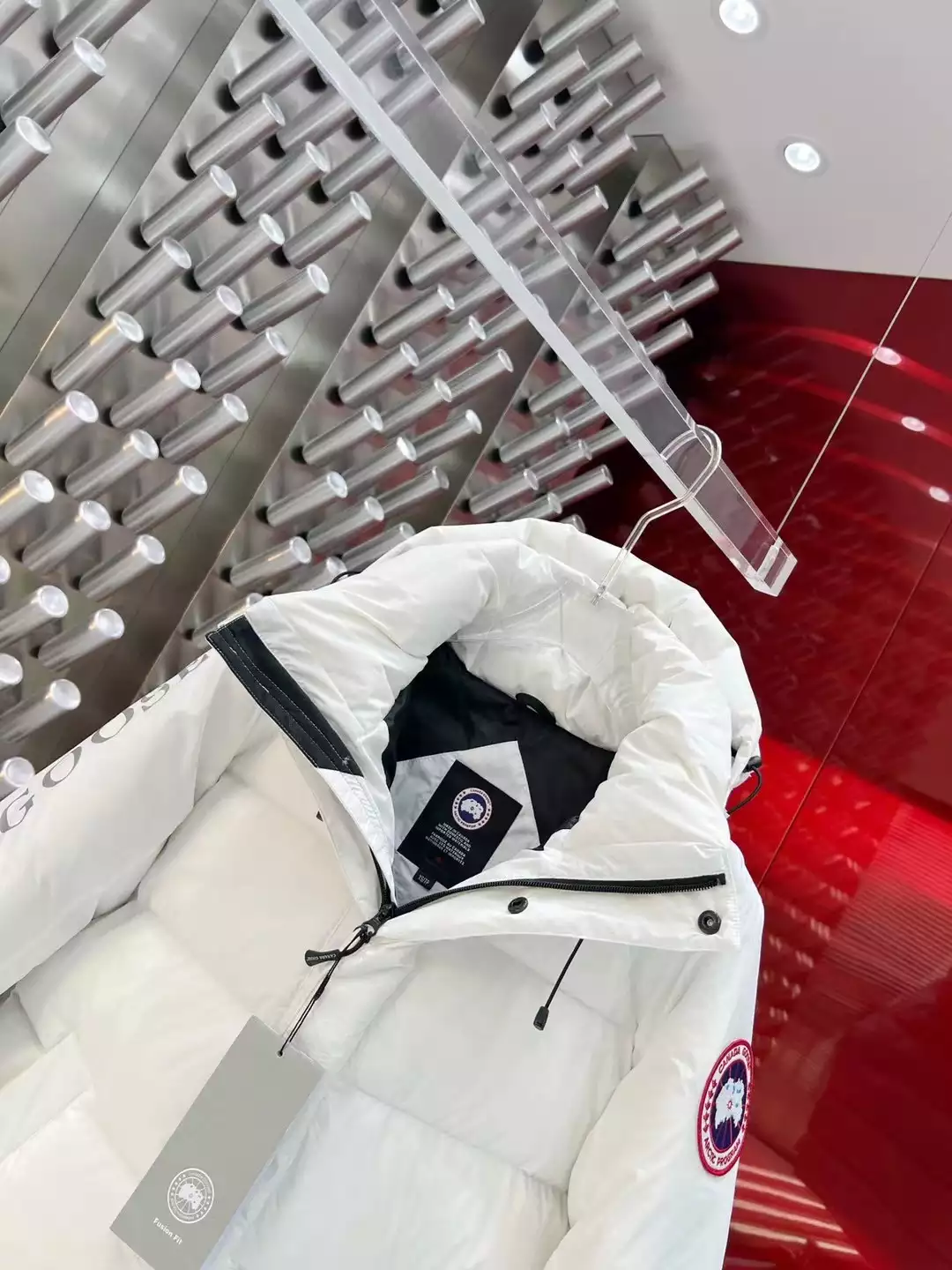 Can*a Go*e parka - repgod.org