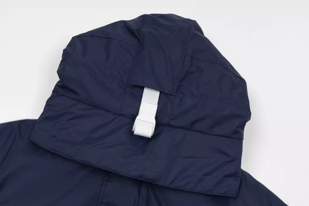 Can*a Go*e snow mantra parka - repgod.org