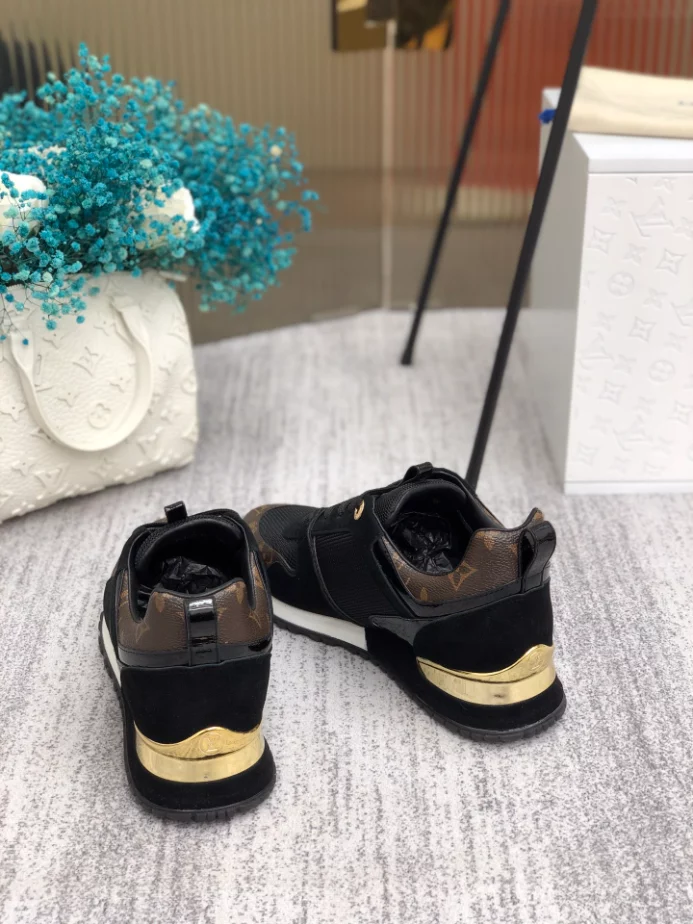 LV RUN AWAY SNEAKER