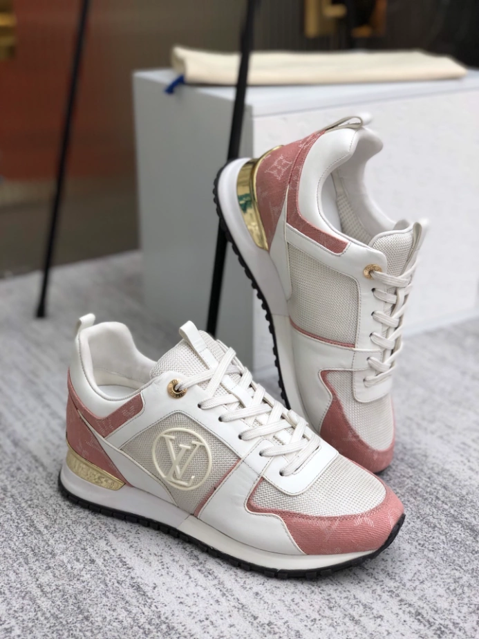 LV RUN AWAY SNEAKER