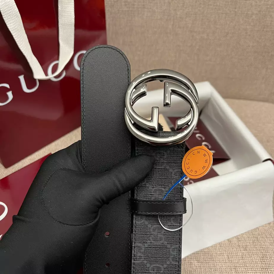 G*u*i belt with interlocking g buckle 4cm - b104