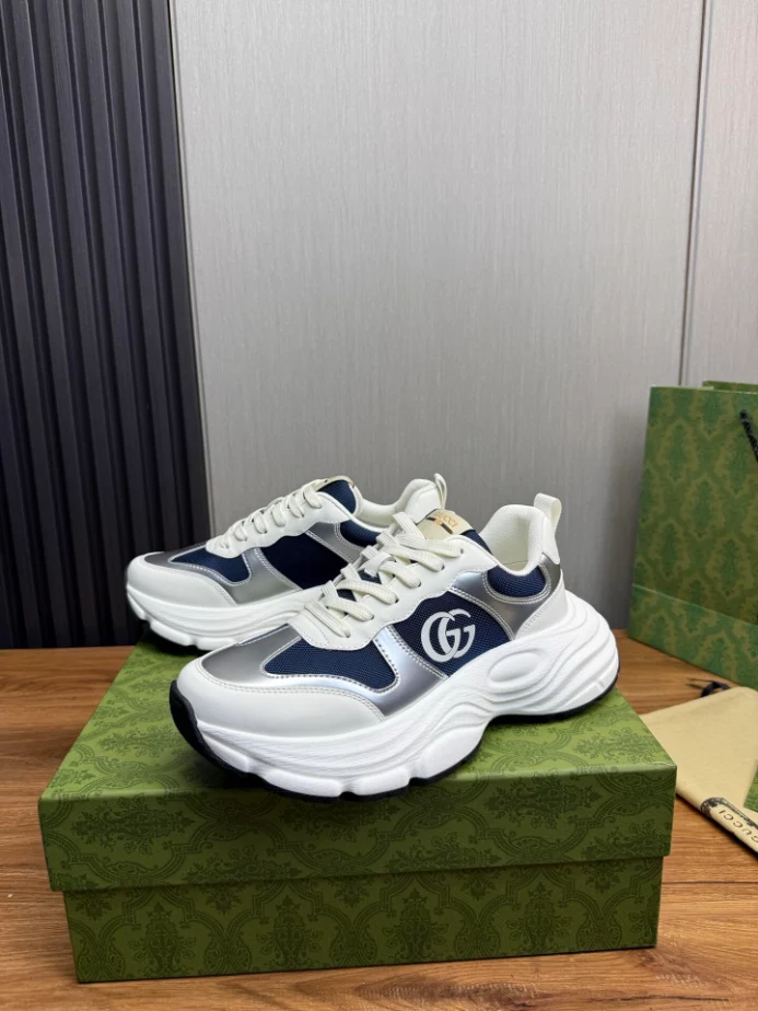 G*u*i sneaker - gc275