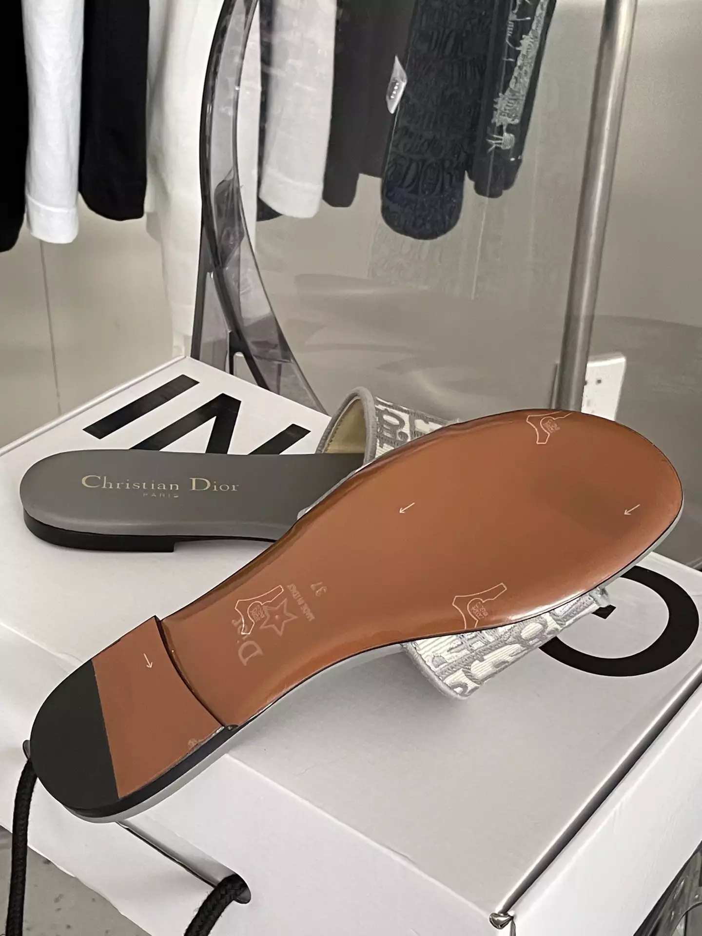 D*or new arrival - sdd027