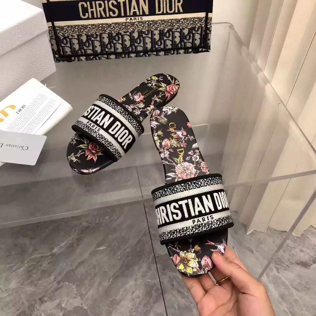 D*or slippers - sdd001