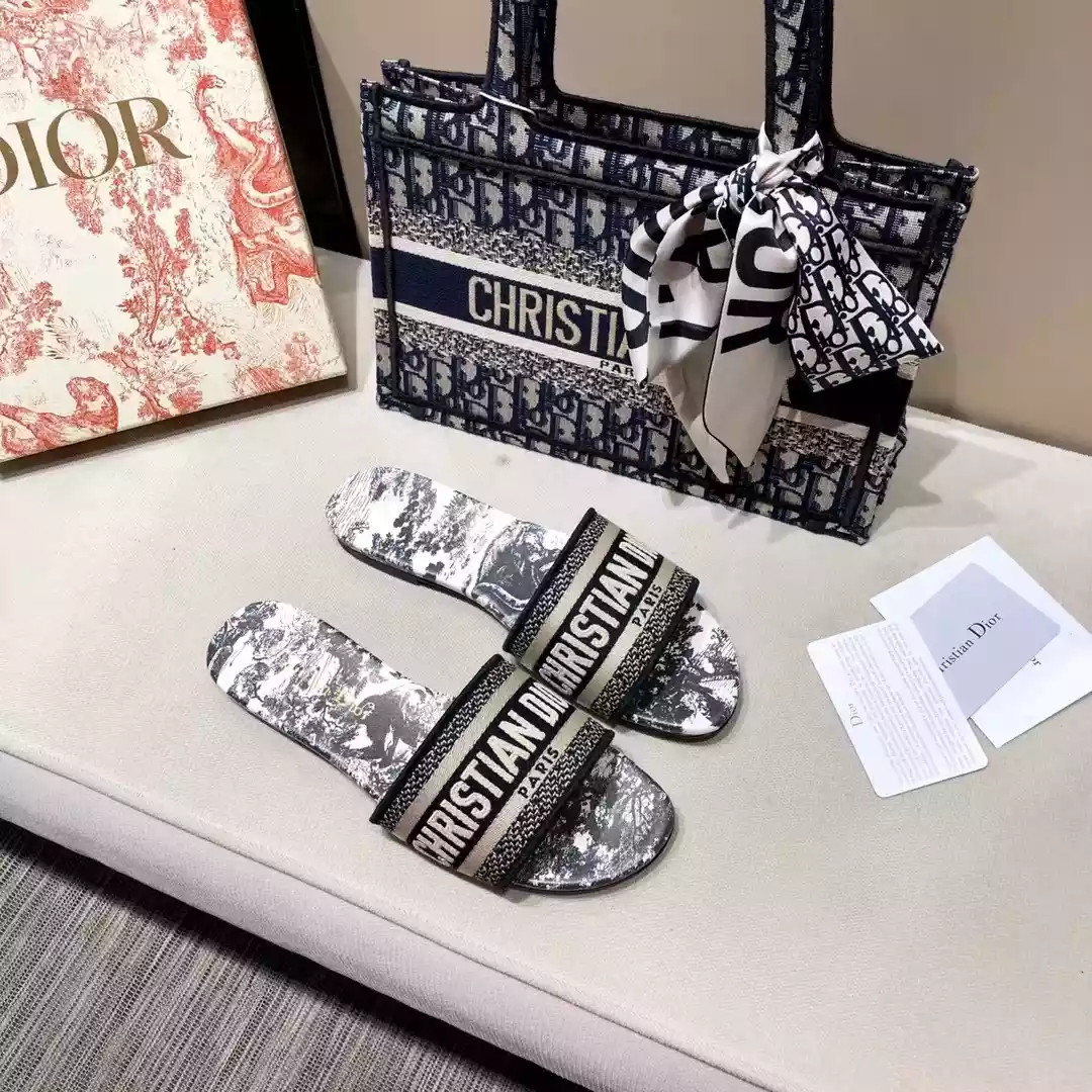 D*or slippers - sdd011