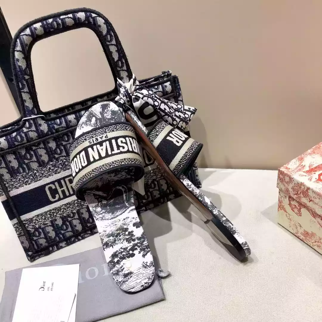 D*or slippers - sdd011