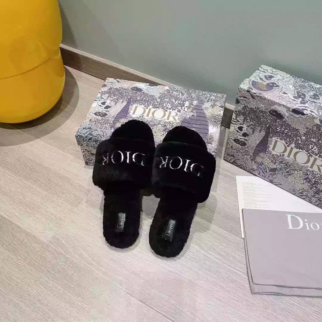 D*or slippers - sdd017