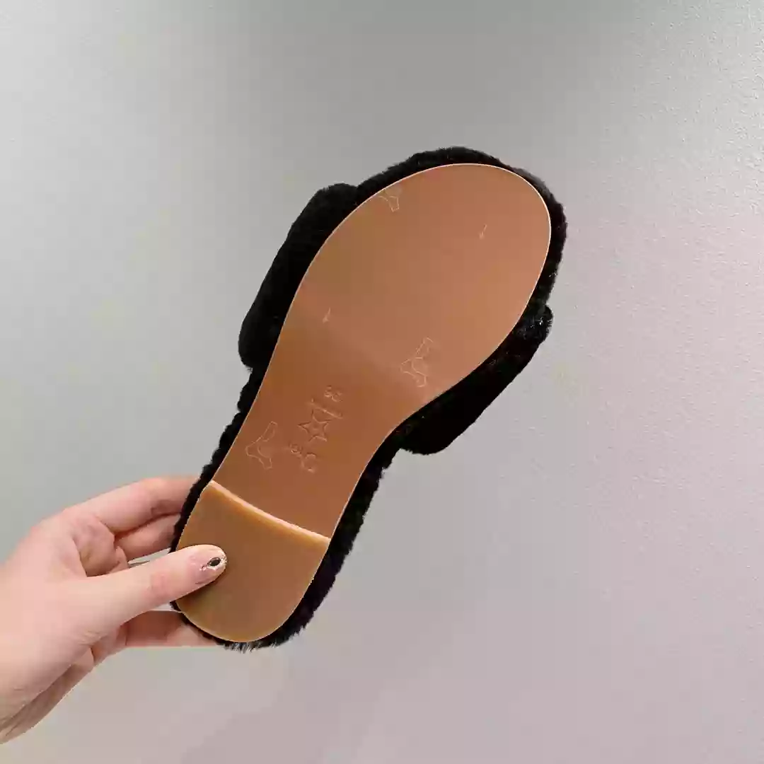 D*or slippers - sdd017