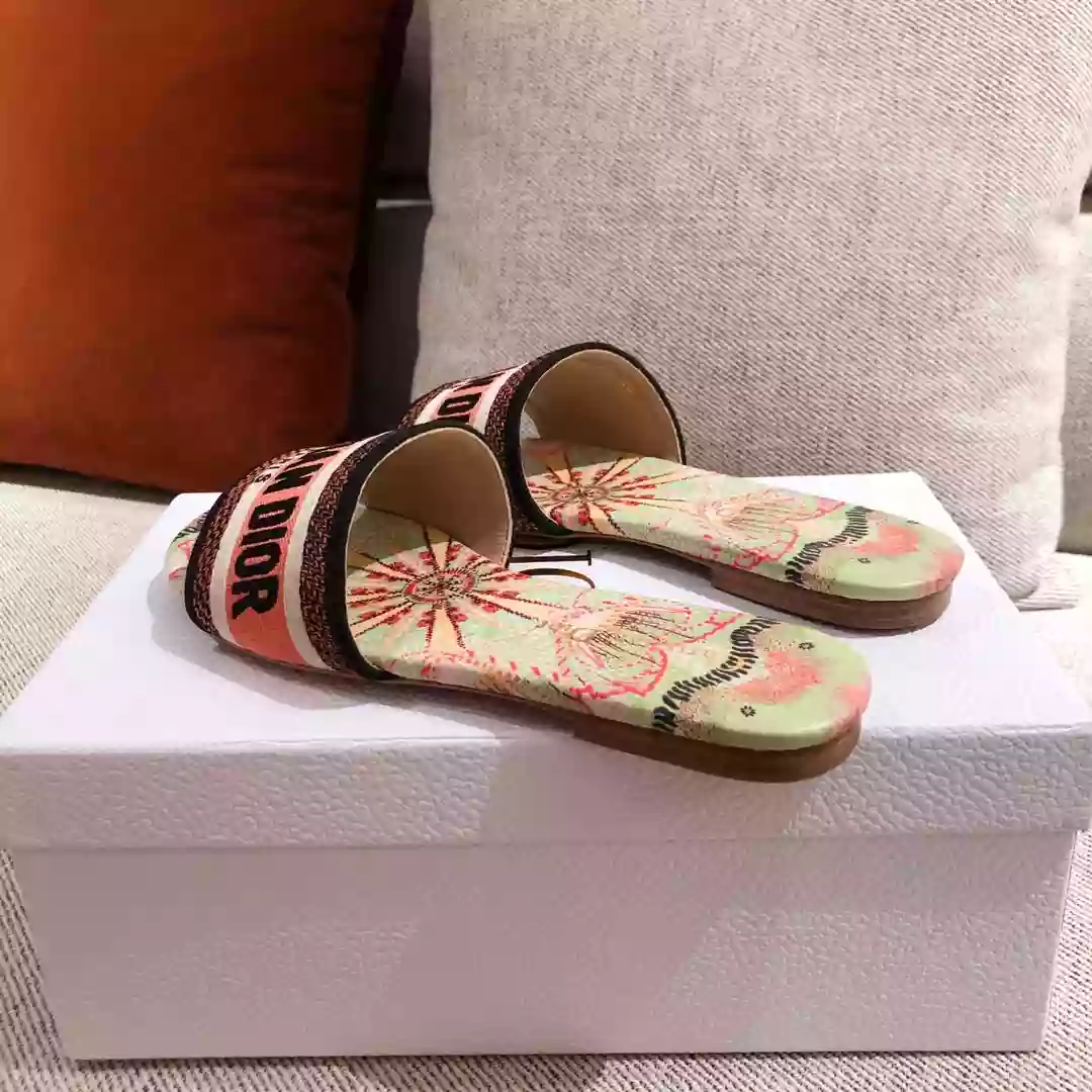 D*or slippers - sdd019